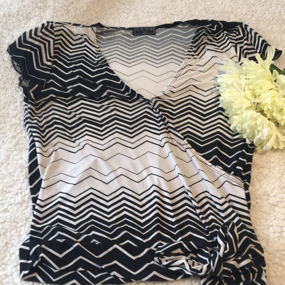 A bluse.